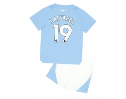 Manchester City Julian Alvarez #19 Koszulka Podstawowych Dziecięca 2023-24 Krótki Rękaw (+ Krótkie spodenki)